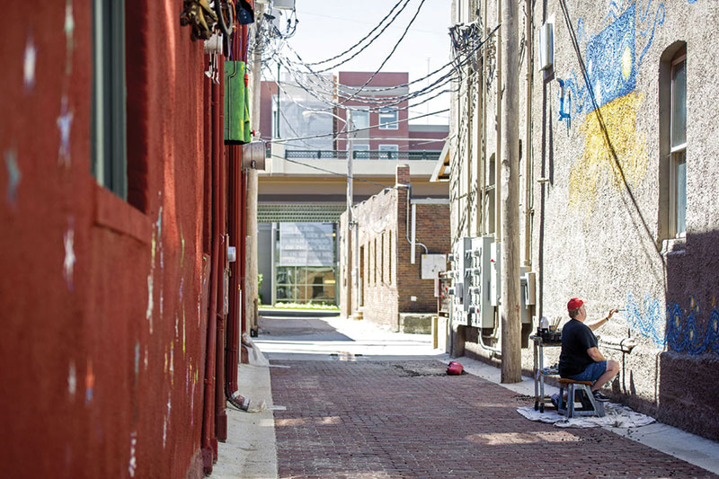 Alley Of The Arts Illuminating Engineering Society