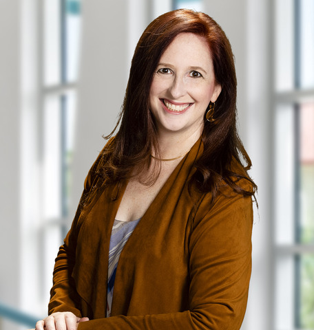 Emlyn Altman headshot