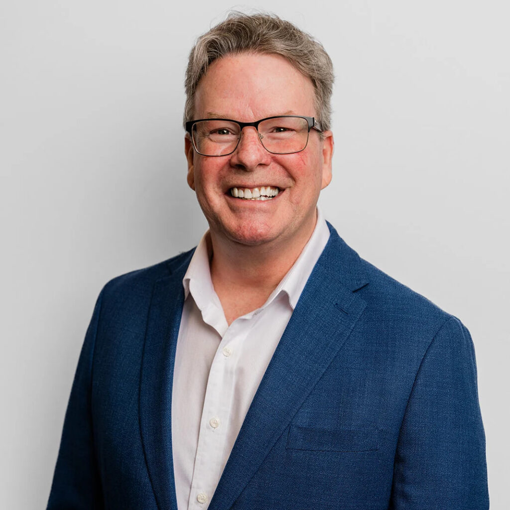 Robert White's headshot