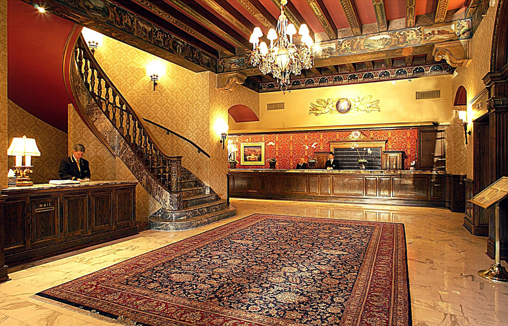 Accentuate the Positive | The Boadmoor in Colorado Springs, CO, features a traditional lobby that offers comfort via soft uplighting and the use of decorative fixtures | Photo: Courtesy of Broadmoor