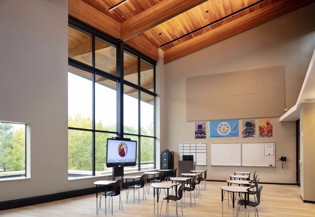 Speaking Native Architectural Language 4 New indirect/direct luminaires include 0.1% dimming and vacancy sensing.