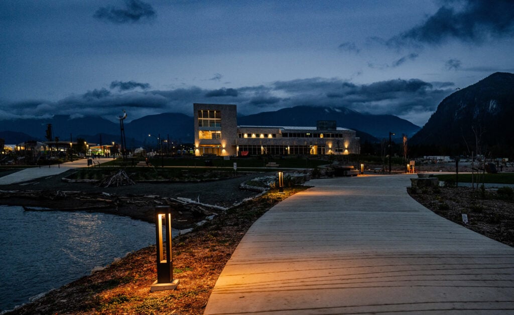 Project In Pictures: Who Says You Have to Leave the Park After Sunset? 3 Project In Pictures: Who Says You Have to Leave the Park After Sunset?